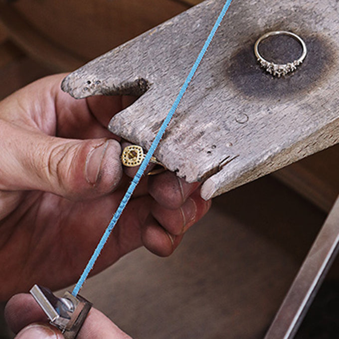 Où faire fondre votre or pour créer des bijoux ?