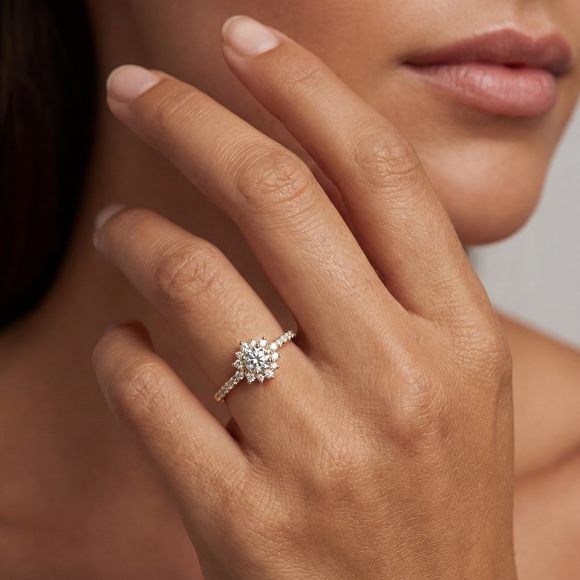 Bague entourage émeraude et diamant Pour la Vie - 8