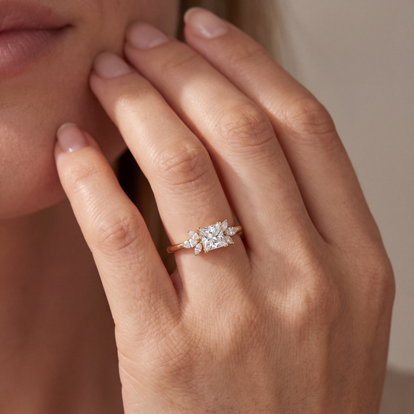 Solitaire accompagné diamant Divine Idylle - 15