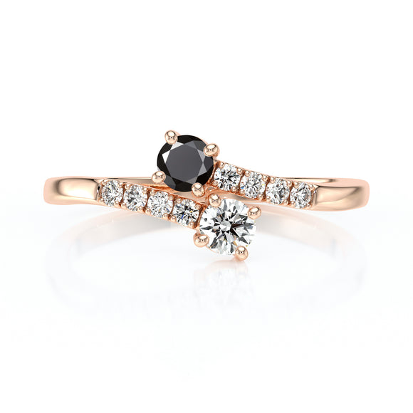 Solitaire accompagné diamant noir et diamant Toi et Moi