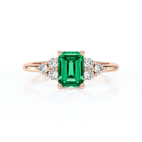 Solitaire accompagné émeraude et diamant Divine Idylle - 12