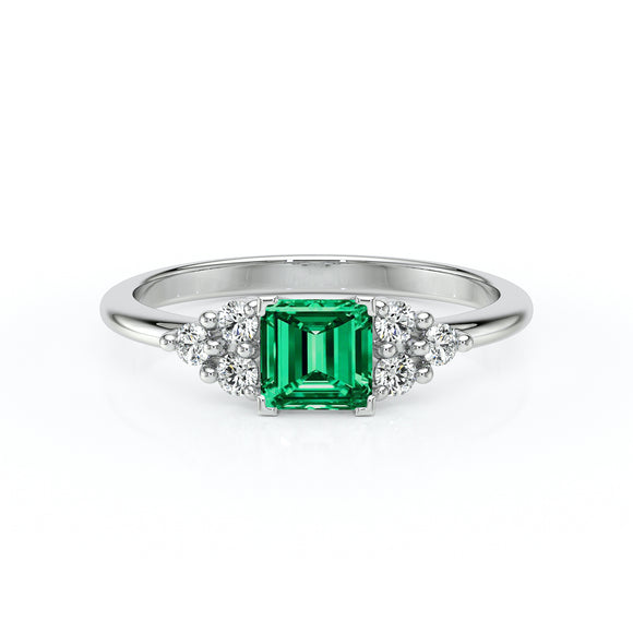 Solitaire accompagné émeraude et diamant Divine Idylle - 25