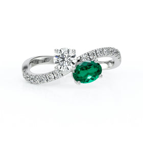 Solitaire accompagné émeraude et diamant Toi et Moi - 4
