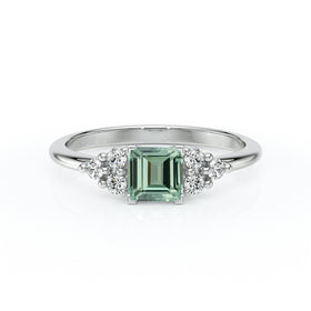 Solitaire accompagné saphir vert et diamant Divine Idylle - 25