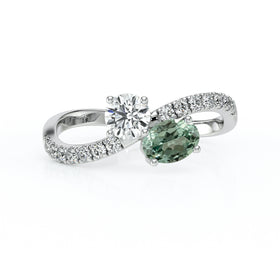 Solitaire accompagné saphir vert et diamant Toi et Moi - 4