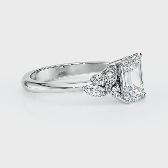 Solitaire accompagné diamant Divine Idylle - 21