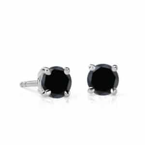 Boucles-doreilles-4-griffes-diamant-noir-Or-blanc
