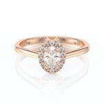 Bague de fiançailles en or rose 18 carats forme ovale avec un diamant ovale entouré de diamants ronds