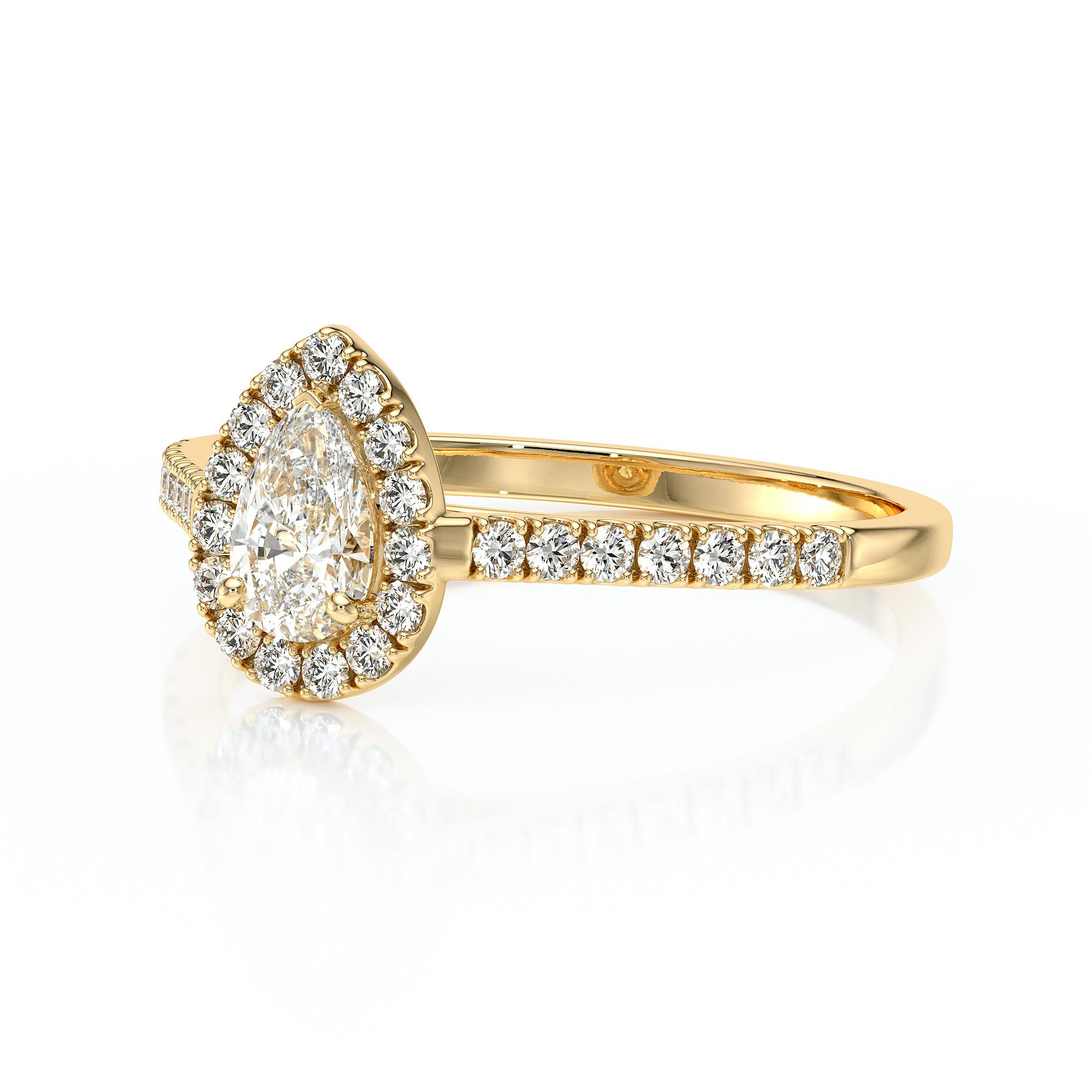 Bague de fiançailles en or jaune 18 carats forme ovale avec un diamant ovale entouré de diamants ronds