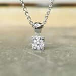 collier-solitaire-diamant-020-carat-beliere-or-blanc