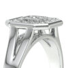 Bague de fiançailles en argent sterling ornée de diamants, modèle hexagonal avec un design élégant et raffiné, affichant un détail scintillant sur le dessus, idéale pour une demande en mariage ou une occasion spéciale.