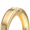 Bague de fiançailles en or jaune avec un diamant brillant, mettant en valeur un design moderne et élégant. Cette bijouterie raffinée, idéale pour une demande en mariage ou comme cadeau spécial, combine le luxe de l'or et l'éclat d'une pierre précieuse, symbole d'amour et d'engagement.