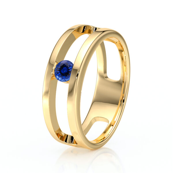 Bague moderne en or jaune avec un design élégant, mettant en valeur un diamant bleu éclatant, parfaite pour les occasions spéciales et comme bijou de mode. Idéale pour les fiançailles ou les anniversaires, cette bijou symbolise l'amour et l'élégance.