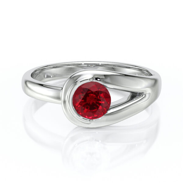Bague en argent avec un design élégant et moderne, ornée d'un magnifique diamant rouge au centre, idéale pour les fiançailles ou les occasions spéciales. Cette bague allie sophistication et éclat, parfaite pour ceux qui recherchent une pièce unique qui fait ressortir leur style.