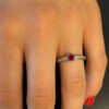 Solitaire-rubis-accompagné-or-blanc-18-carats-mm-5