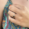 bague-echarpe-or-jaune-18-carats-saphir-2